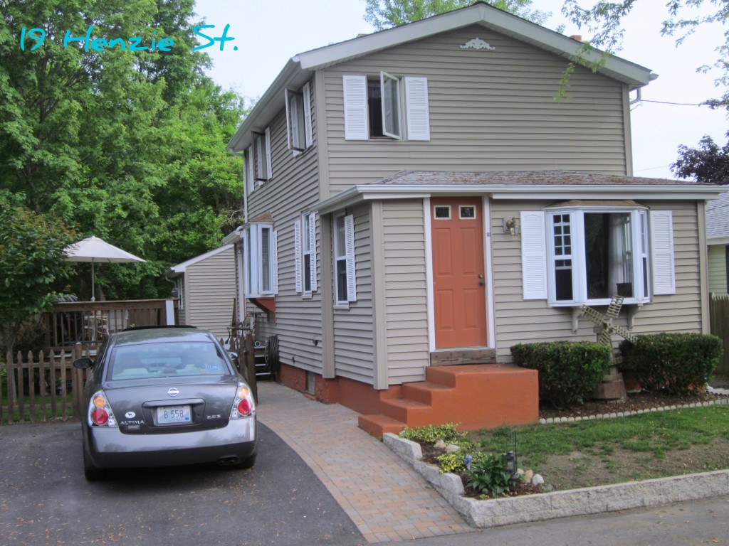 Warwick RI Home for Sale -Pending