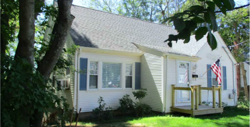 Coventry RI Updated Cape Cod Home Sold 1052 Main Street