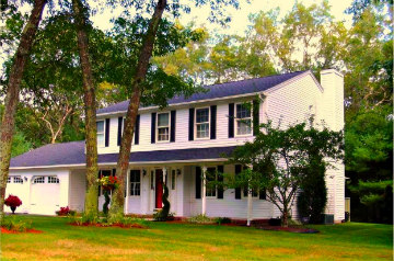 Woods Estates North RI Sold by Ginny Gorman
